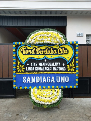Papan Bunga Duka di Lembean Timur
